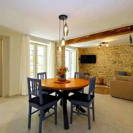 Holiday home Fuer 6 Personen Ca 100 Qm In Rakalj, Istrien Bucht Von Rasa *