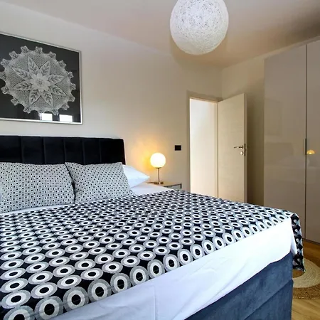 Fuer 6 Personen Ca 100 Qm In Rakalj, Istrien Bucht Von Rasa Holiday home Rakalj