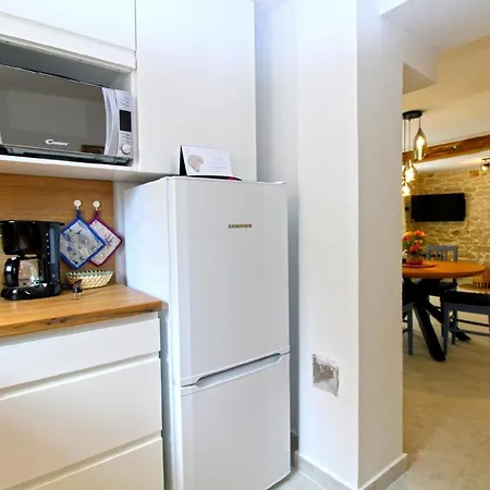 Casa de Férias Fuer 6 Personen Ca 100 Qm In Rakalj, Istrien Bucht Von Rasa